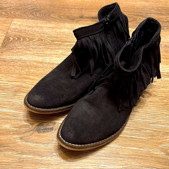 Sold - Picture 4 of 6